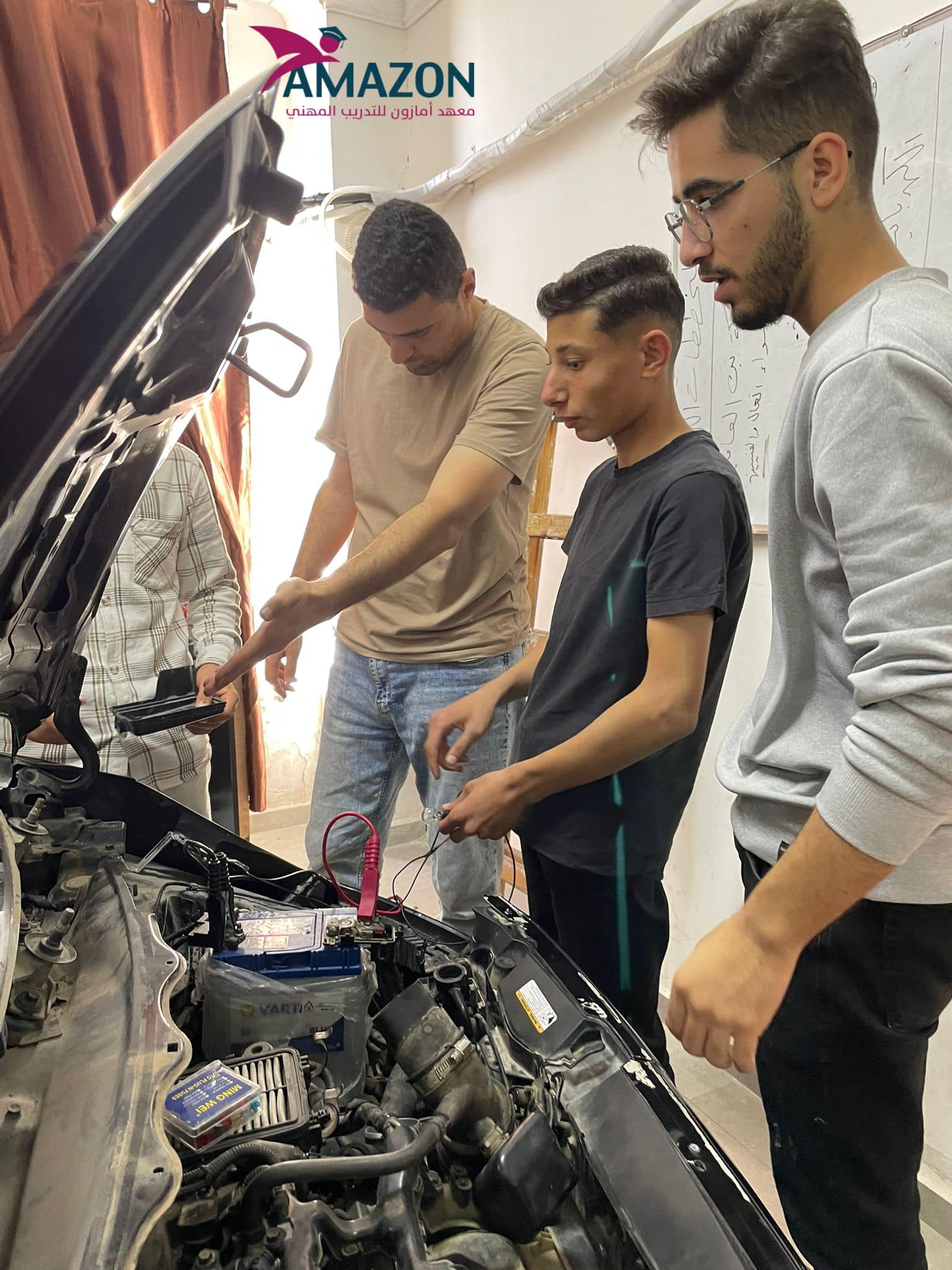 تخصص كهرباء السيارات